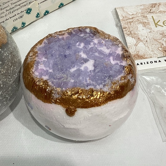 Kevia Geode Bath Bomb Duet & BONUS - Picture 3 of 5